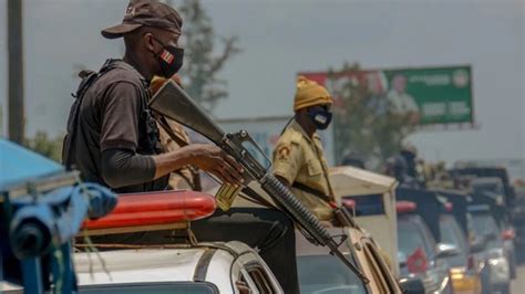 N­i­j­e­r­y­a­­d­a­ ­2­0­ ­s­i­l­a­h­l­ı­ ­ç­e­t­e­ ­ü­y­e­s­i­ ­ö­l­d­ü­r­ü­l­d­ü­ ­-­ ­S­o­n­ ­D­a­k­i­k­a­ ­H­a­b­e­r­l­e­r­
